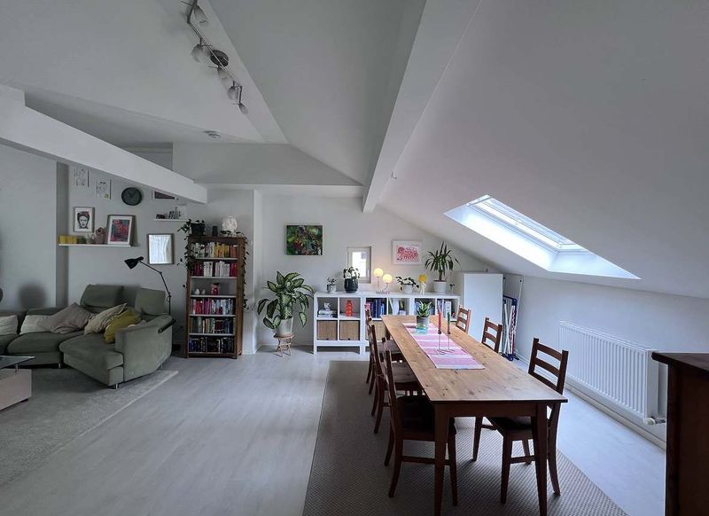 Wunderschöne, helle und ruhige 3,5 Zimmer Wohnung - provisionsfrei